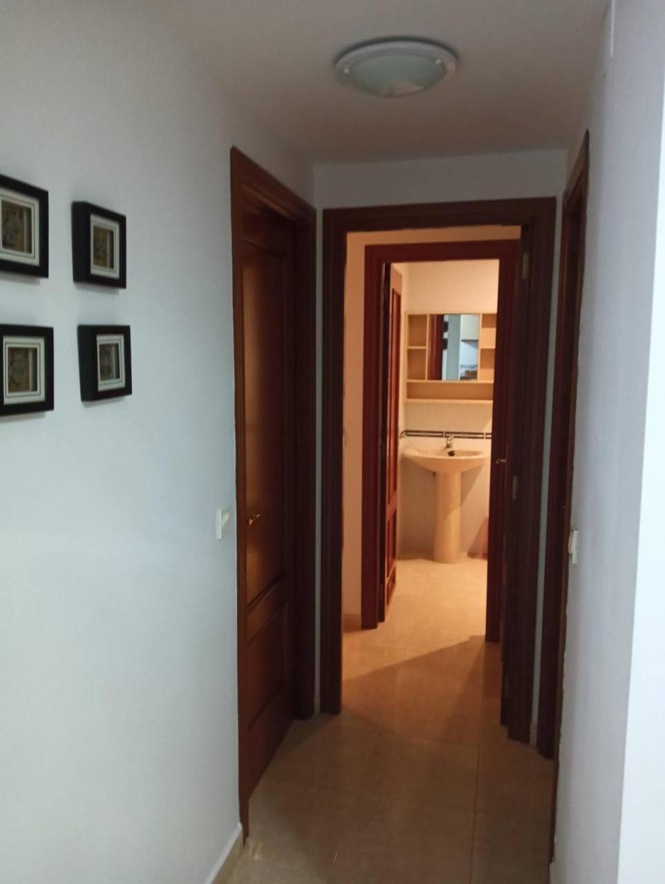 Apartamento Junto A La Playa Carboneras Luaran gambar
